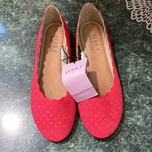 Brand new never worn memory foam flats
